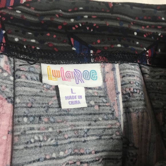 LuLaRoe Madison skirt large gray red blue stars - Picture 3 of 3